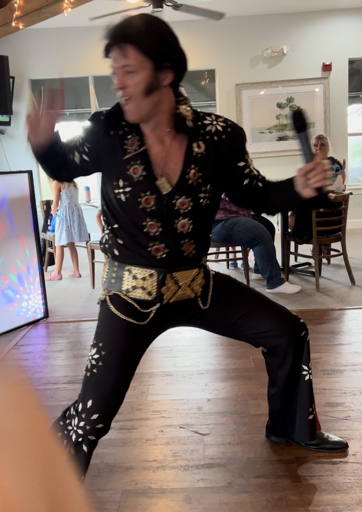 Randy Elvis shaking it up at Royal St. Augustine.